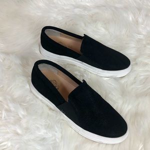 Vince Camuto Slip On Sneakers